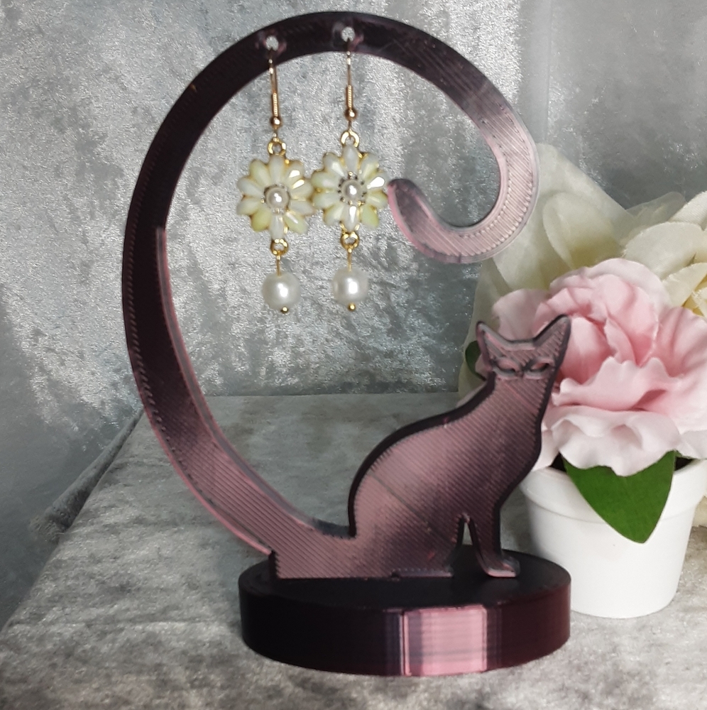 Handmade Cat Earring Stand Display 3D Printed Black Burgundy - Picture 4 of 4